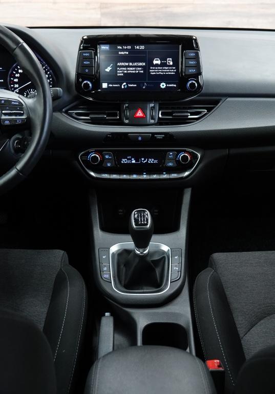 Hyundai I 30 1.0 t-gdi mhev | camera | cruise | carplay | pdc |