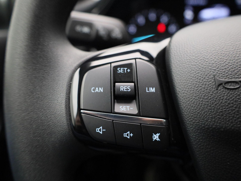 Ford Fiesta 1.1 trend navigatie | cruise control | airco | dab | pdc | appl