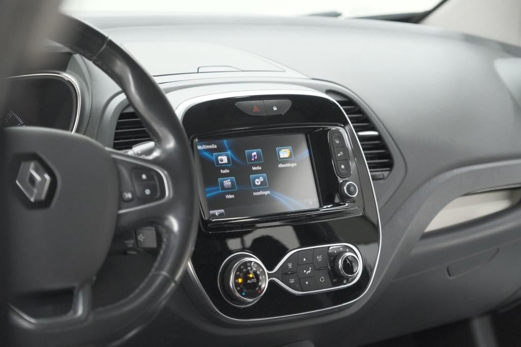 Renault Captur tce 150 edc intens | trekhaak | camera | dodehoekdetectie | 