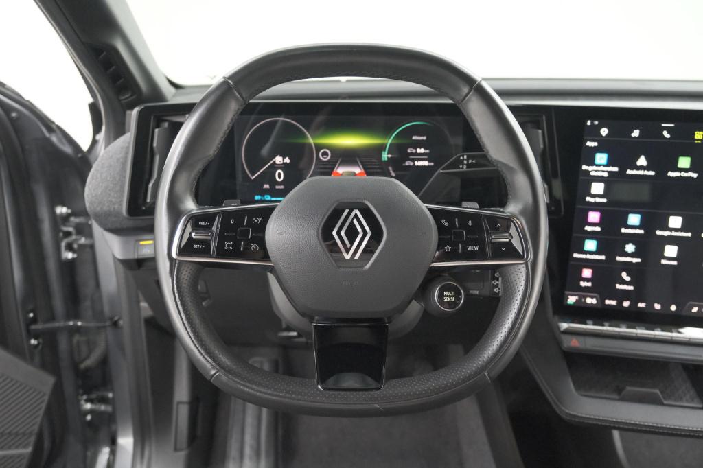 Renault Megane E-tech ev40 boost charge techno | 1 fase | soh 95,5% | camer