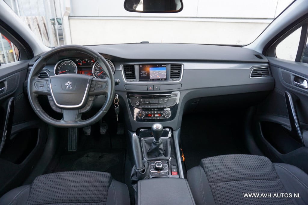 Peugeot 508 1.6 thp blue lease executive
