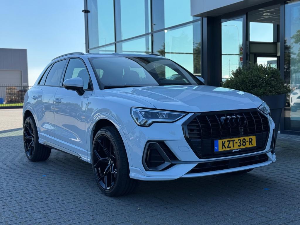 Audi Q3 45 tfsi e s edition * camera * matrix led * carplay