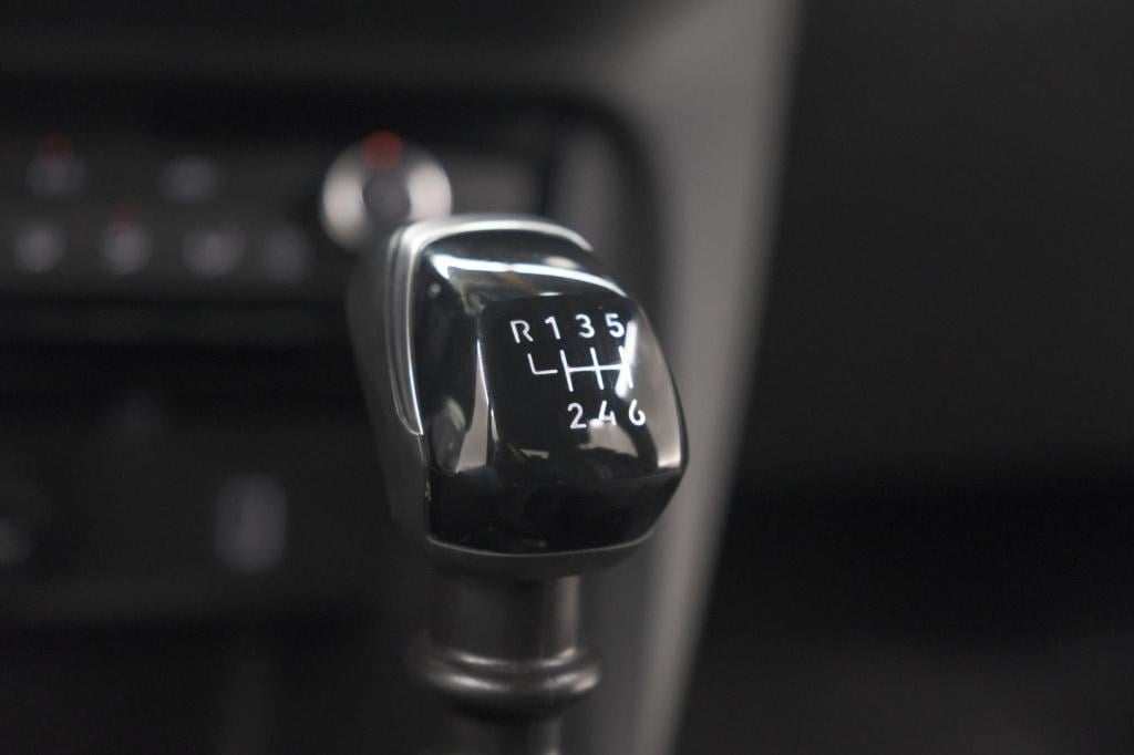 Opel Corsa turbo 100 gs | camera | dodehoekdetectie | apple carplay