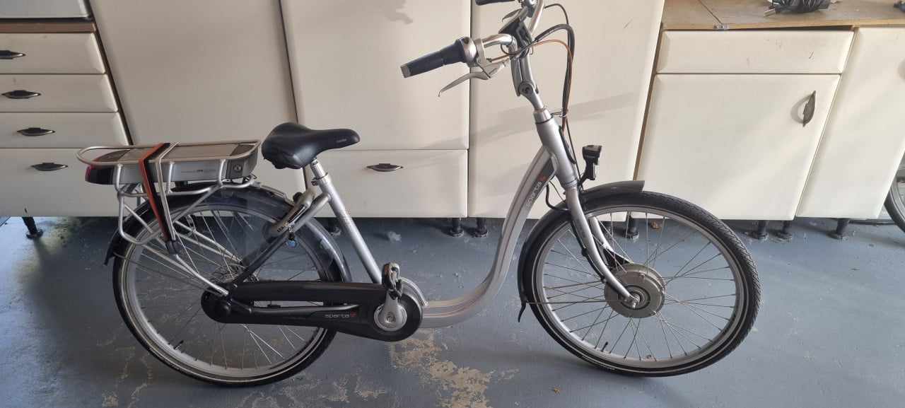 Laaginstap Dames electrische Sparta fiets
