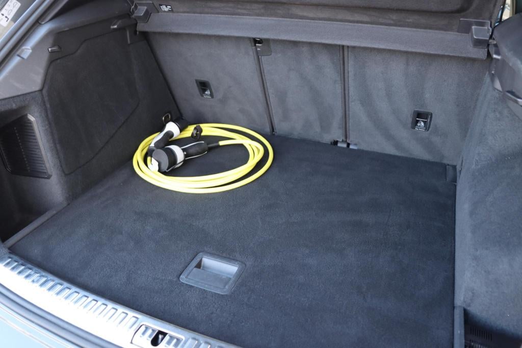 Audi Q3 45 tfsi e s edition 245pk dsg6