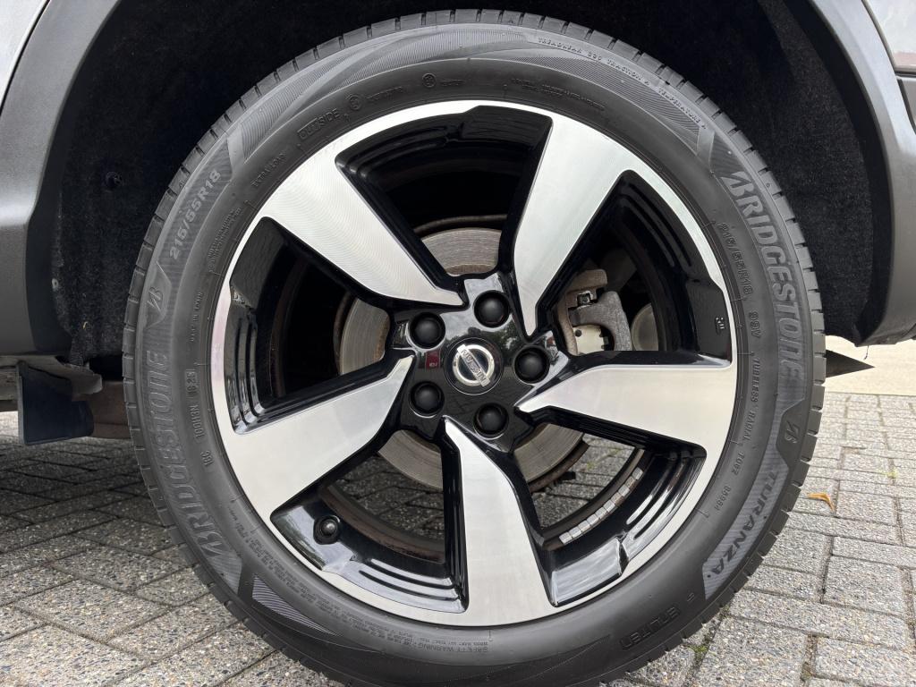 Nissan Qashqai 1.6 n-connecta | 164pk | 1500kg trekgewicht | 360* camera | 