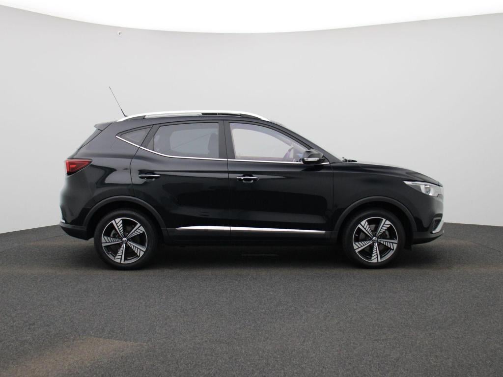 MG Zs Ev luxury 45 kwh