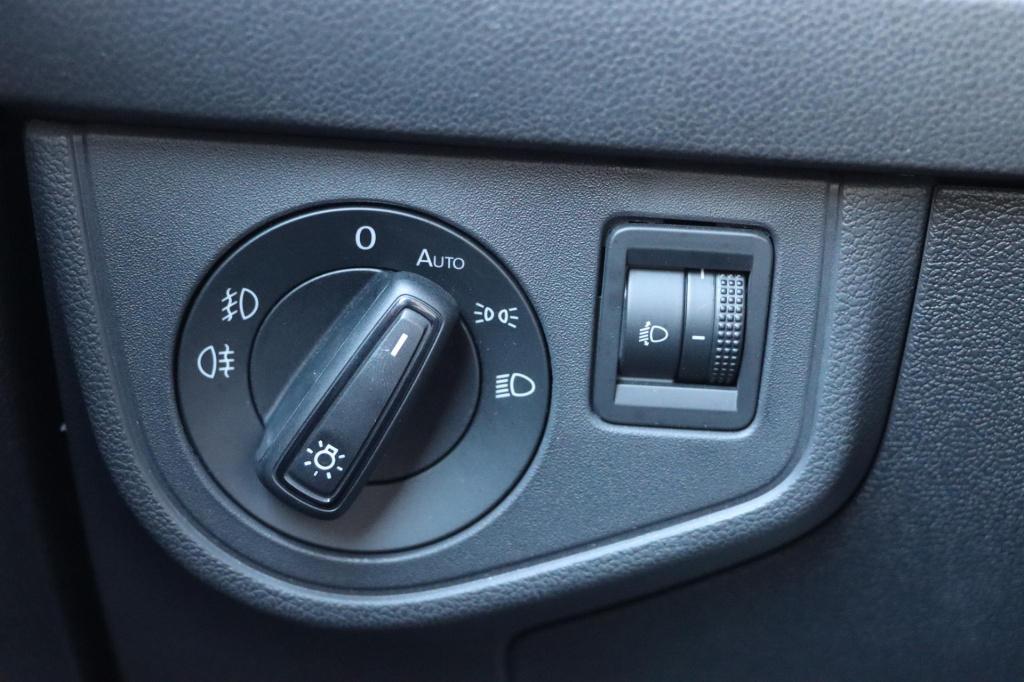Volkswagen Polo 1.0 tsi r-line 95pk