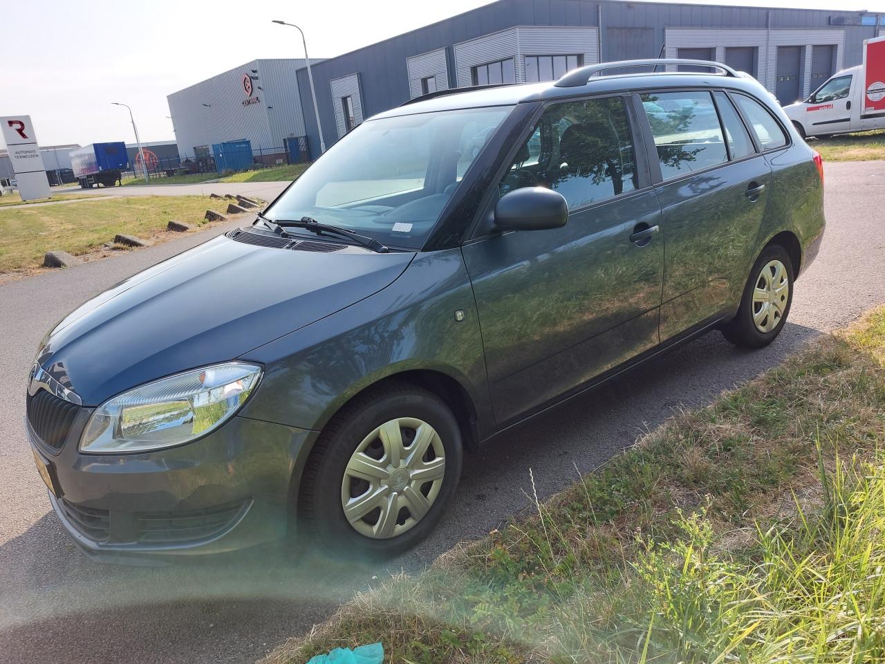 Skoda fabia bj 2012   2250 euro