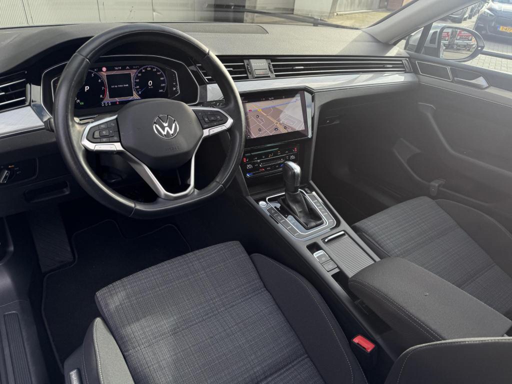 Volkswagen Passat 1.5 tsi business