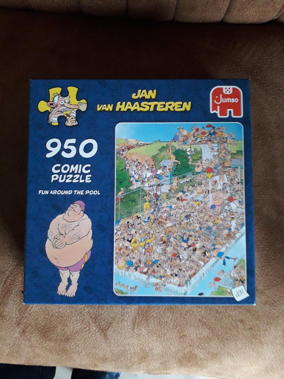Jan van Haasteren puzzel: FUN AROUND THE POOL