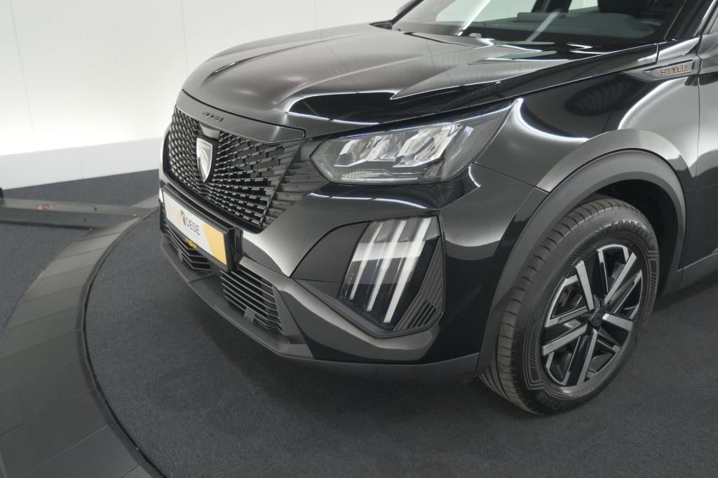Peugeot 2008 1.2 hybrid 136 style | apple carplay | parkeersensoren | clima