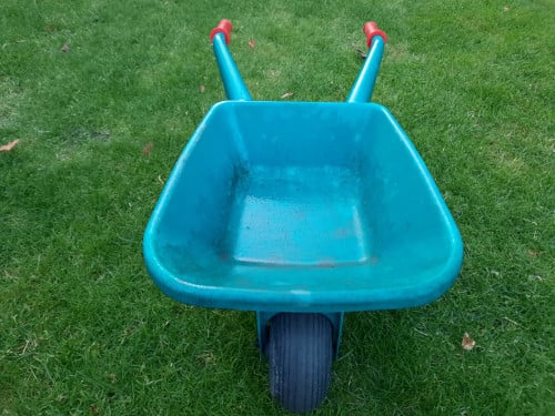 Speelgoed kruiwagen