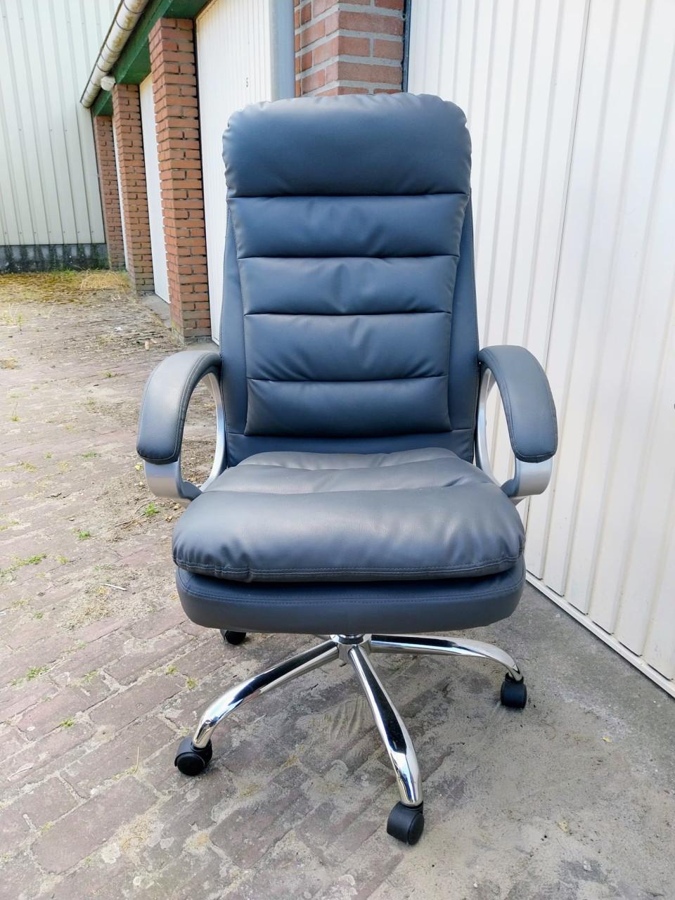 Bureau en Bureaustoel