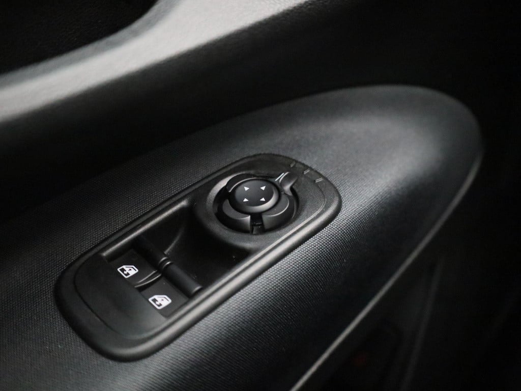 Fiat 500 icon 42 kwh | navigatie | panoramadak | apple carplay / android au