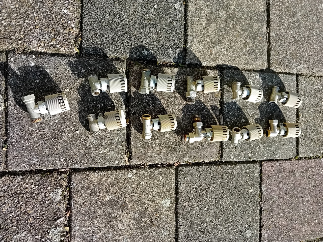 Danfoss thermostaat kranen 12 stuks