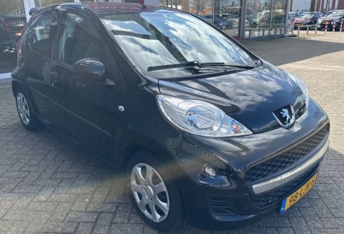 Peugeot 107 1.0-12v xs automaat