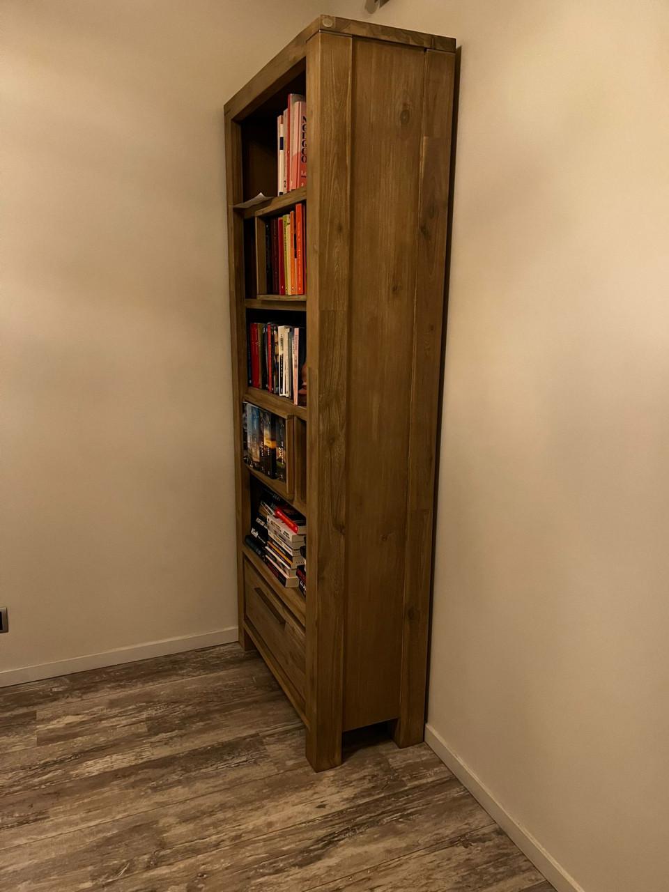 Boekenkast Henders & Hazel