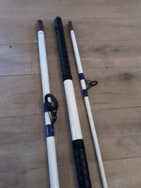 Te koop Mitchel zeehengel lang 5 meter werpgewicht tot 200 gram