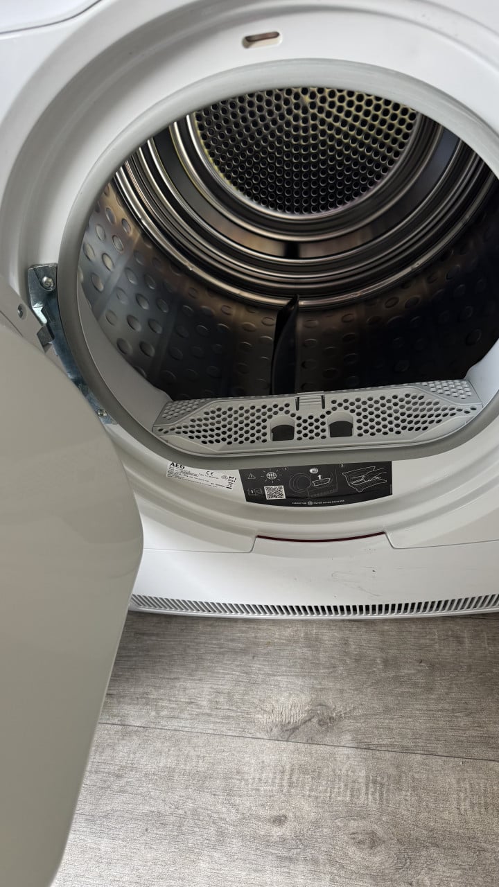 AEG 7000 Warmtepomp Droger 7 kg  ZGAN.