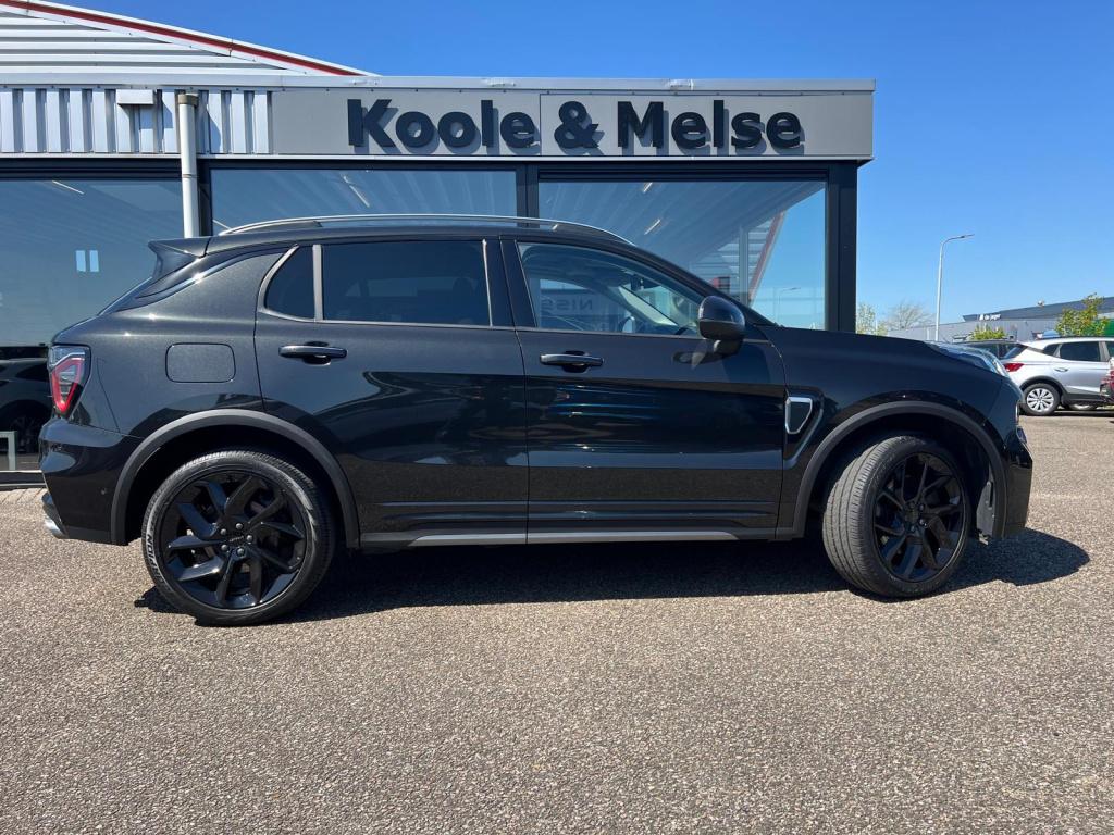 Lynk & Co 01 1.5 261pk plug in hybrid 7dcth , black edition , panodak , 360