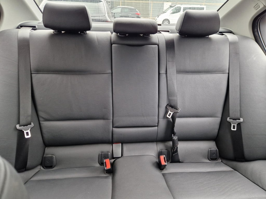 BMW 3-serie 320i executive