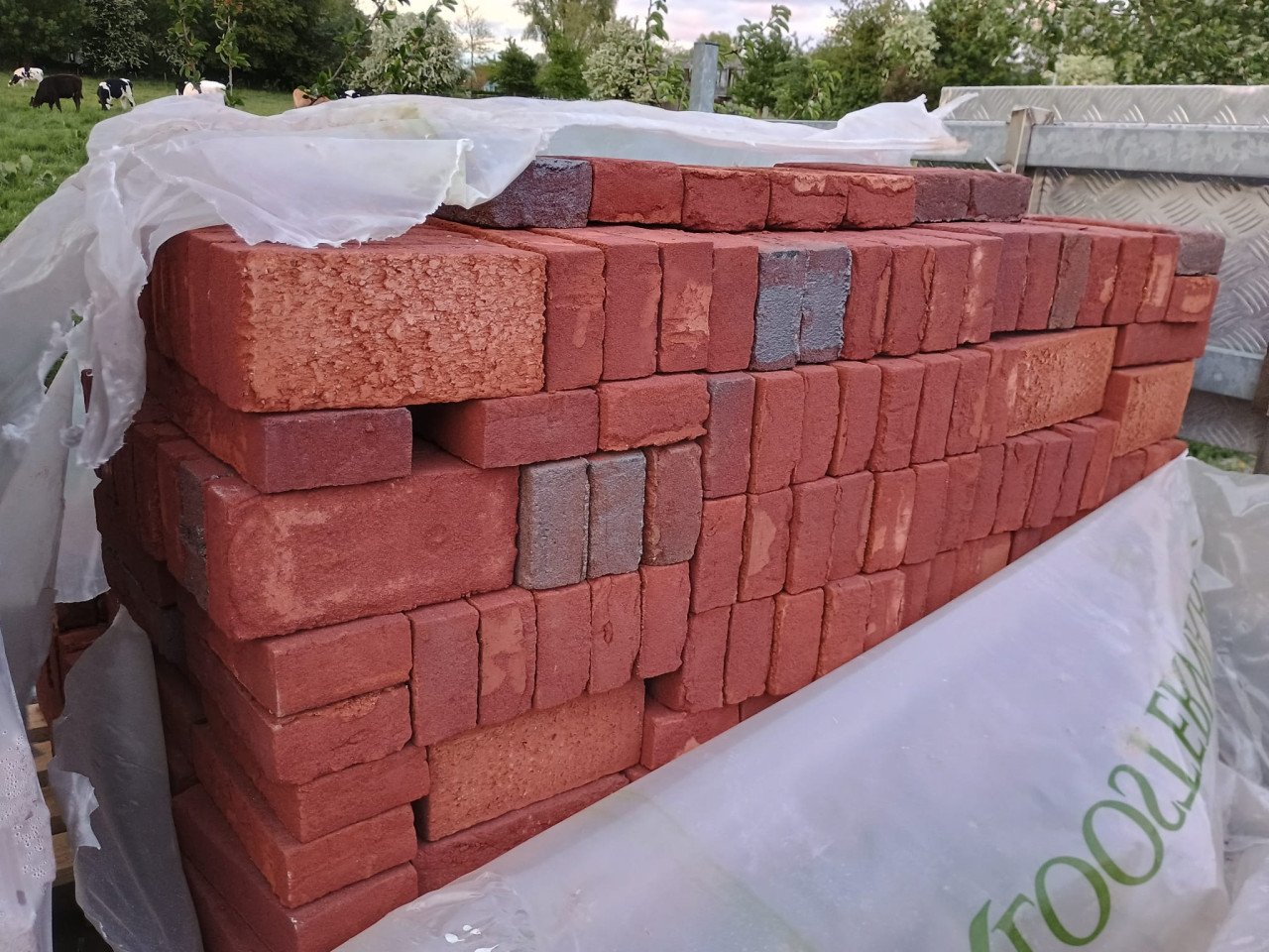 Dommelrood metselstenen 750 stuks
