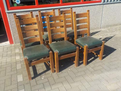 6 wat ouder model zeer skai stevige stoelen in goede staat