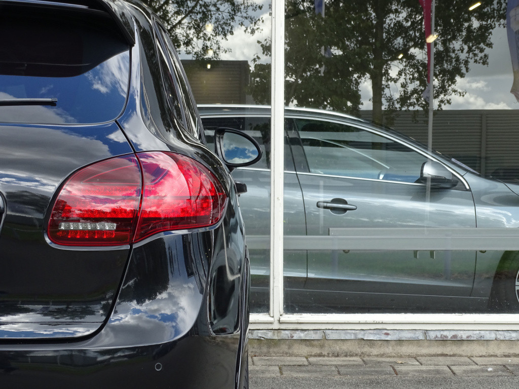 Porsche Cayenne 4.2 d s | ceramic | pano | bose | luchtvering pasm