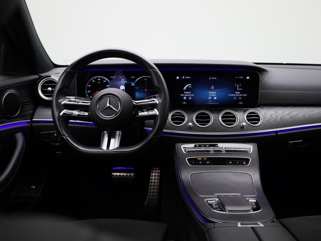 Mercedes-Benz E-Klasse estate 300 amg line | automaat | virtual cockpit | c