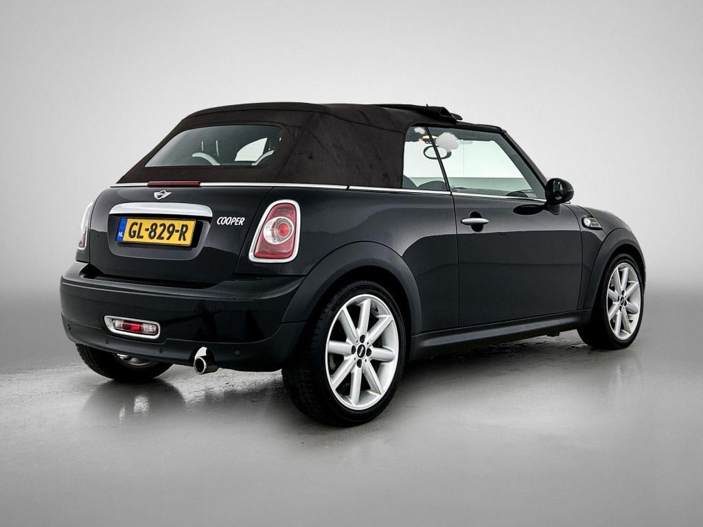 Mini Cooper Cabrio mini 1.6 | lmv | parkeer sensoren | leder | cruise contr