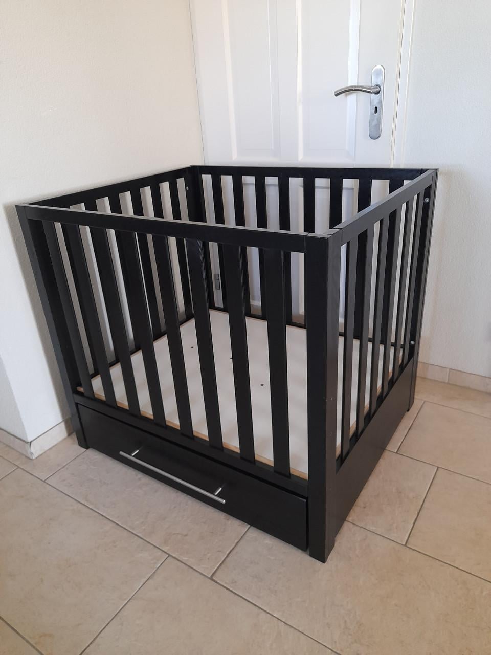 Mooie box met lade (in goede nette staat )