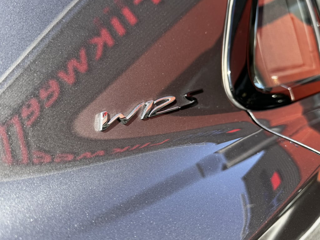 Bentley Flying Spur 6.0 w12 s | convenience-pakket | massage | nieuwstaat!
