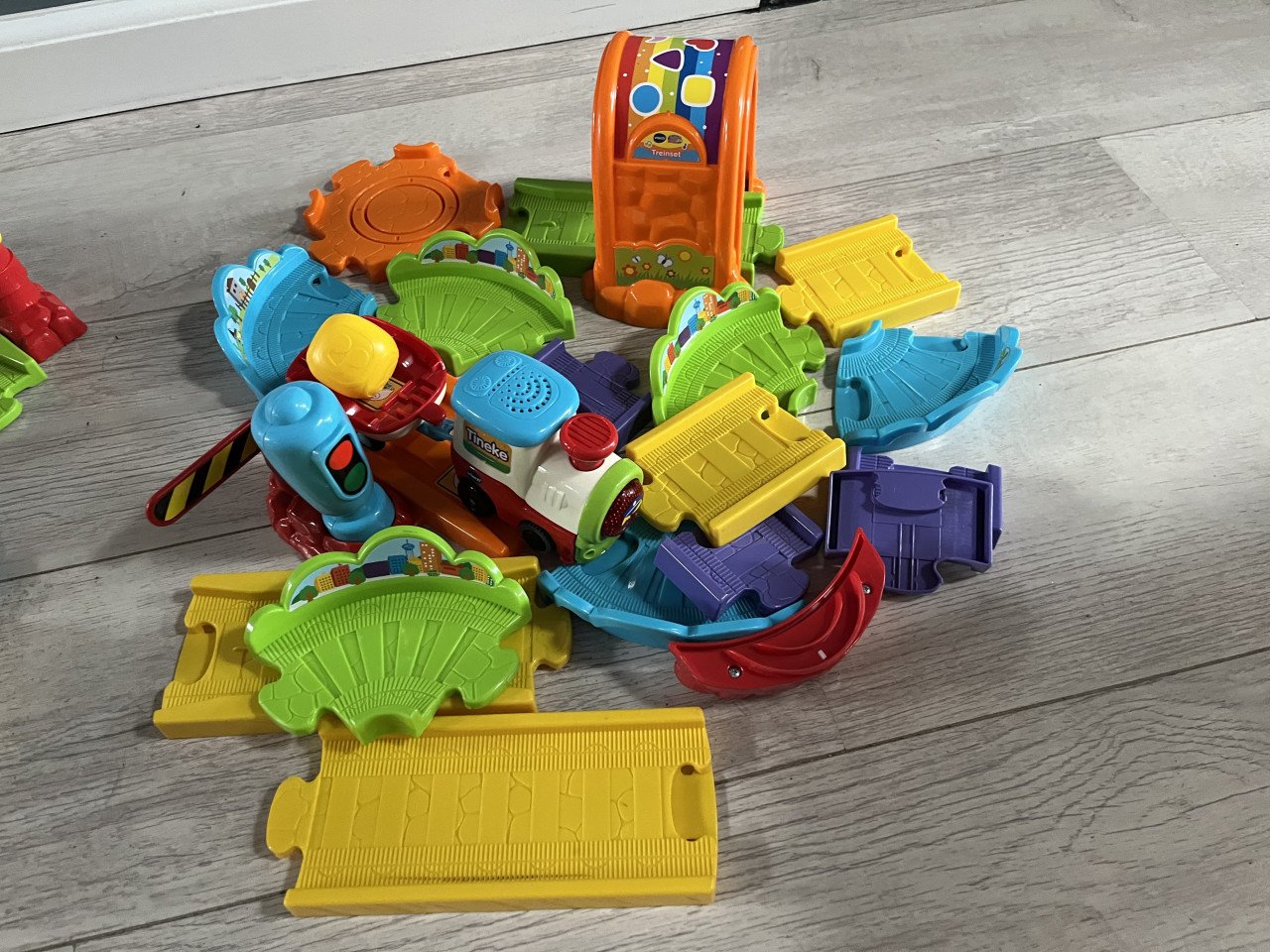 Toet toet trein set + uitbreidingsset.