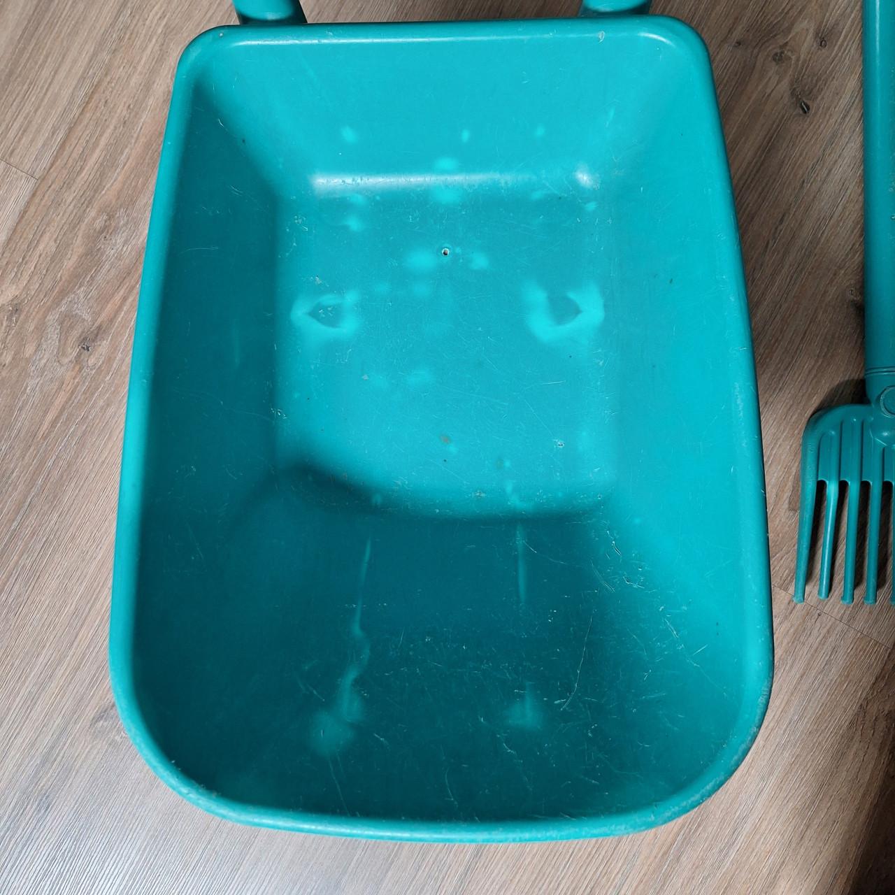 Theo Klein kruiwagen, hark en schep