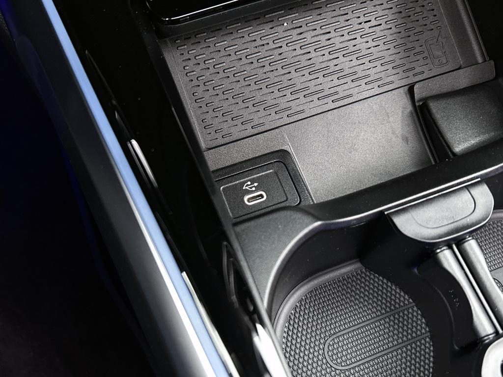 Mercedes-Benz Glb 200 business solution amg 7p. | premium plus | winterpakk