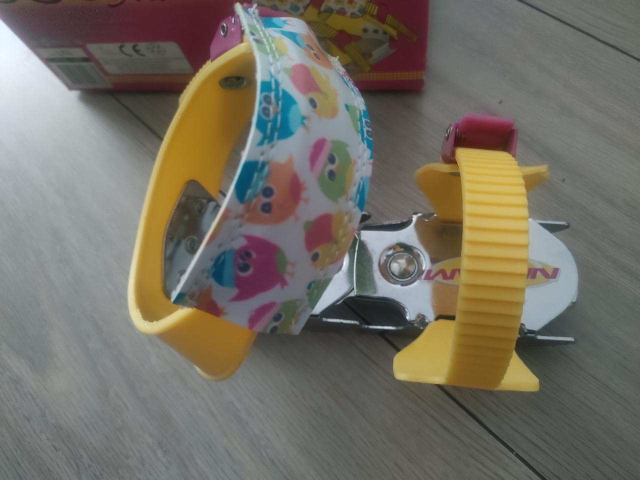 Kinderschaatsen/ glij-ijzers van Nijdam