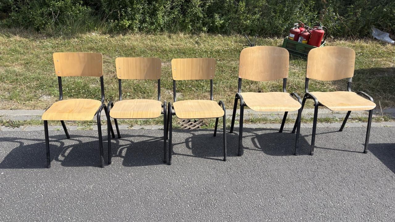 Opstabelbare stoelen
