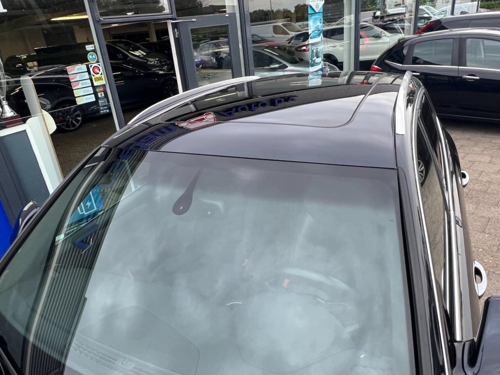 Audi Q5 2.0 tfsi quattro s edition, panoramadak, trekhaak enz...