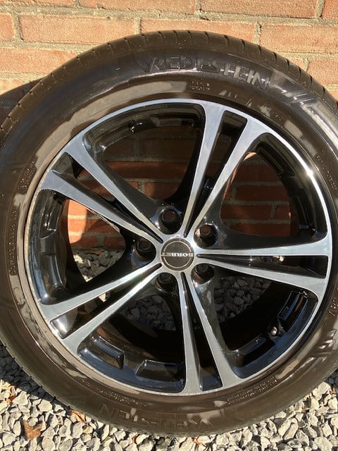 18 inch velgen met banden