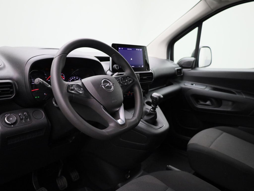 Opel Combo 1.5d l2h1 edition | trekhaak | airco | parkeersensoren | apple c