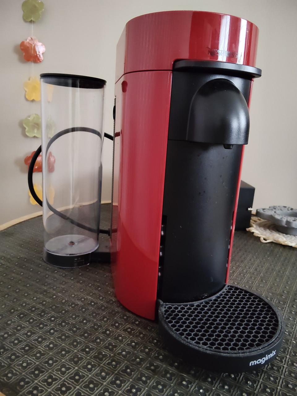 Nespresso Magimix Vertuo koffiemachine