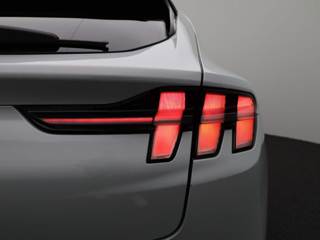 Ford Mustang Mach-e extended rwd 98 kwh | automaat | navigatie | 360 camera