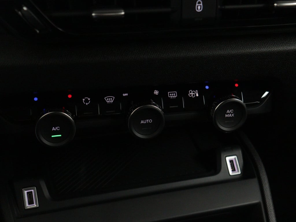 Citroen C4 130pk plus automaat | rijklaar | rijklaar |