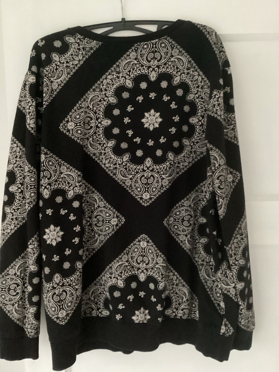 Zwarte sweater maat xl zgan