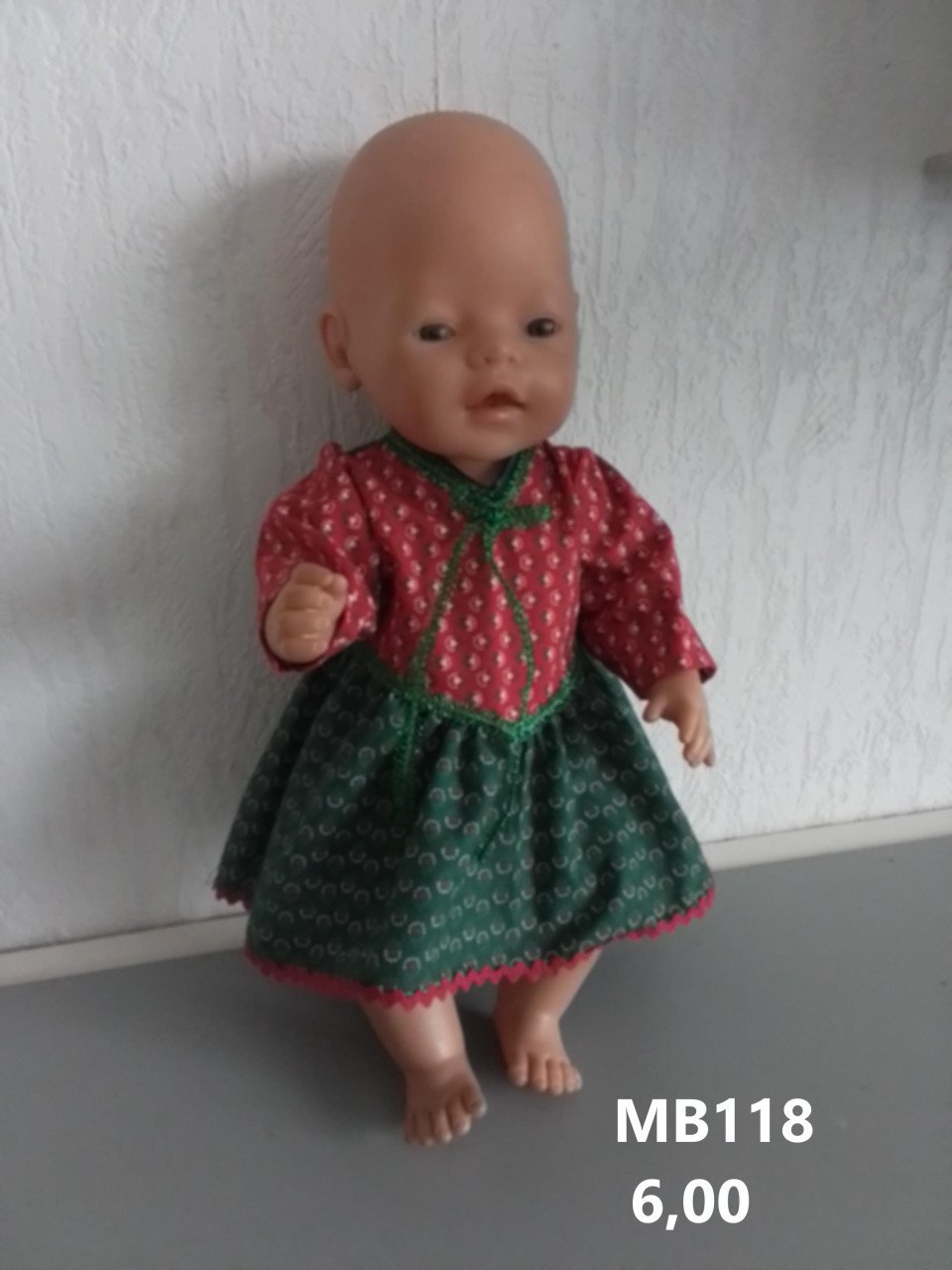 Poppenkleertjes baby born. Set kerstman. Opbrengst KiKa.