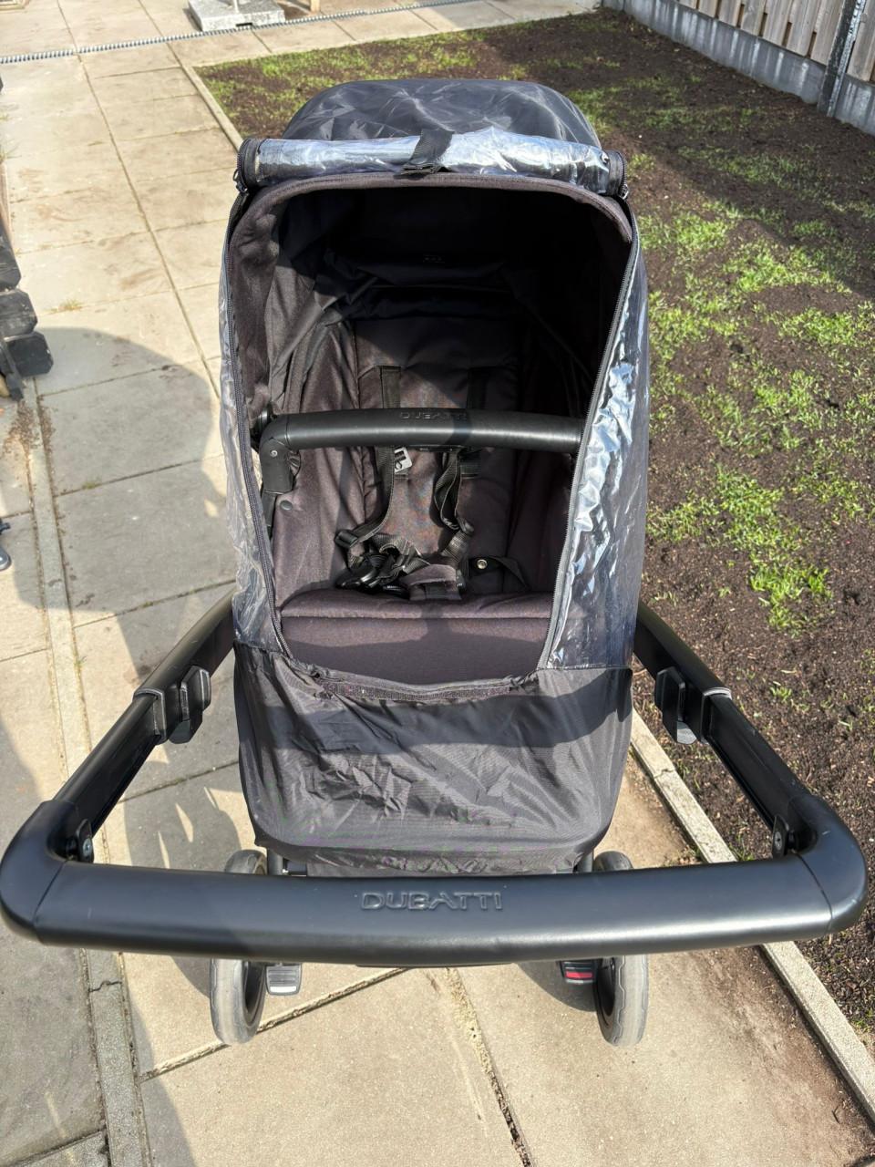 Dubatti two kinderwagen