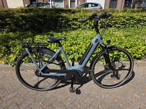 Zo goed als nieuwe Gazelle Grenoble met Bosch middenmotor en 500wh accu