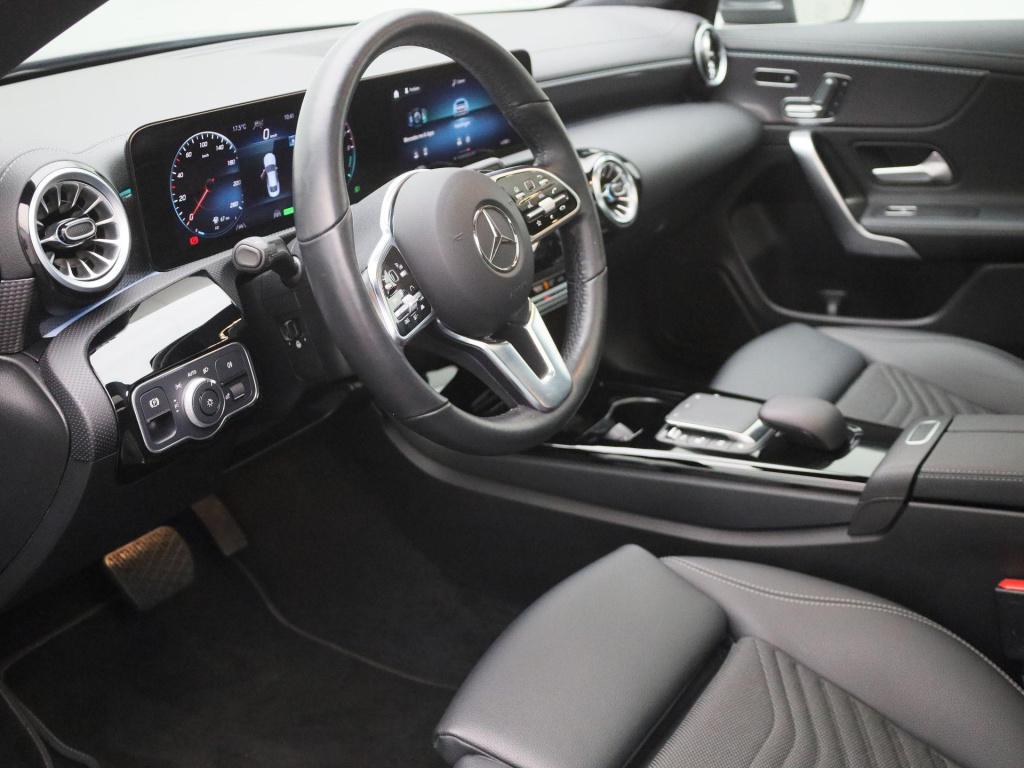 Mercedes-Benz Cla 250 e luxury line | automaat | panoramadak | apple carpla