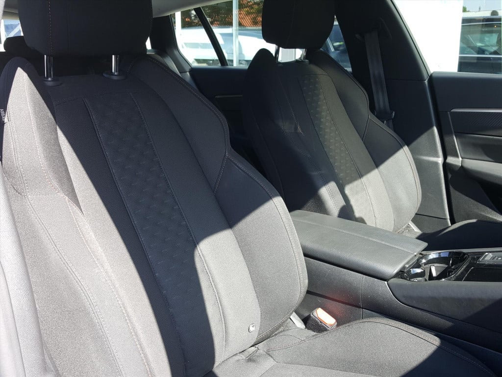 Peugeot 508 sw blue l. active 1.2 pt-130pk s&s (vol)automaat eat8